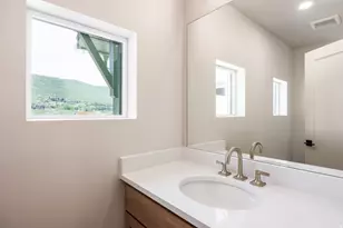 372 W Ascent Dr, Hideout, UT 84036 - Photo 13