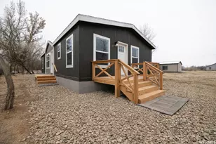155 W 200 N, Myton, UT 84052 - Photo 3