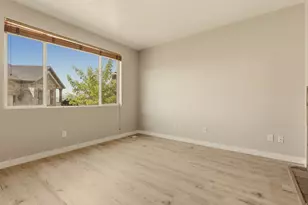 449 E Apple Blossom Dr, Pleasant Grove, UT 84062 - Photo 7