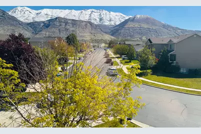 449 E Apple Blossom Dr, Pleasant Grove, UT 84062 - Photo 3
