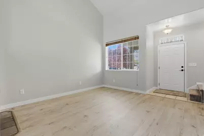 449 E Apple Blossom Dr, Pleasant Grove, UT 84062 - Photo 5