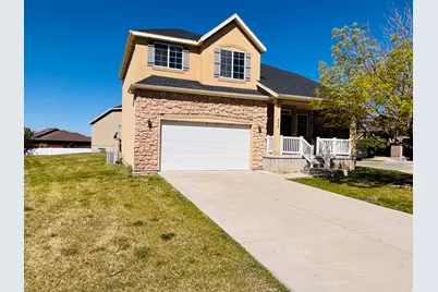 449 E Apple Blossom Dr, Pleasant Grove, UT 84062 - Photo 1