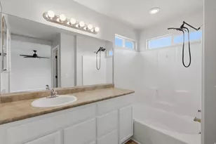 449 E Apple Blossom Dr, Pleasant Grove, UT 84062 - Photo 21