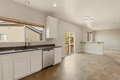 449 E Apple Blossom Dr, Pleasant Grove, UT 84062 - Photo 11