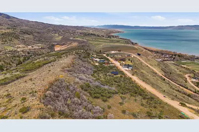 1009 W Cisco Run #E47, Garden City, UT 84028 - Photo 5