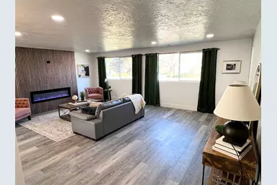 1448 E Estrellita Dr, Sandy, UT 84093 - Photo 3
