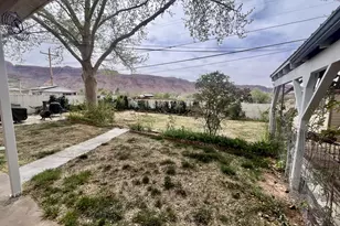 384 Tusher St, Moab, UT 84532 - Photo 25