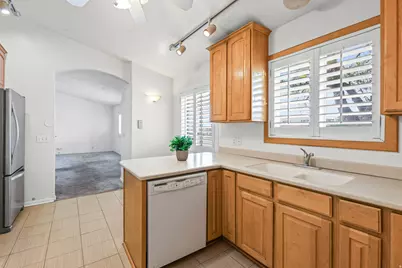 325 W Princeton Dr, Midvale, UT 84047 - Photo 7