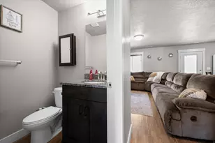 371 E 2050 N, North Ogden, UT 84414 - Photo 7