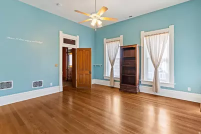 42 W Center St, Kaysville, UT 84037 - Photo 25