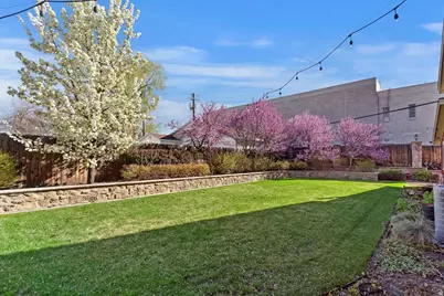 42 W Center St, Kaysville, UT 84037 - Photo 39