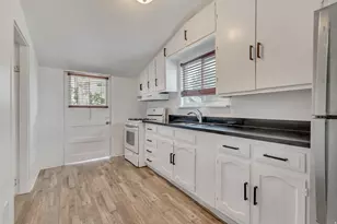 8831 S 400 E, Sandy, UT 84070 - Photo 11