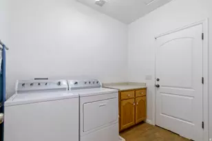 10956 S Crystal View Way, South Jordan, UT 84095 - Photo 21