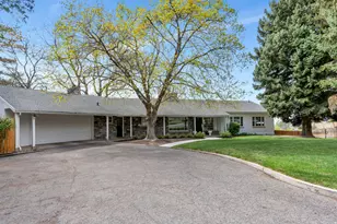 2025 Oak Ln, Provo, UT 84604 - Photo 69