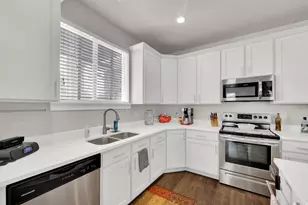 7082 W Oromia View Dr, West Valley, UT 84128 - Photo 9