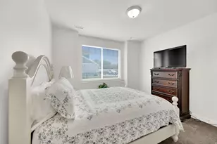 7082 W Oromia View Dr, West Valley, UT 84128 - Photo 17