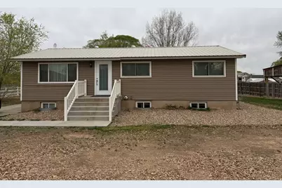 378 N 800 E, Roosevelt, UT 84066 - Photo 1