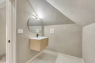 915 W 300 S, Salt Lake City, UT 84104 - Photo 9