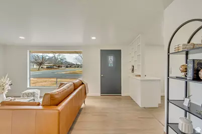 850 N 744 E, Ogden, UT 84404 - Photo 15