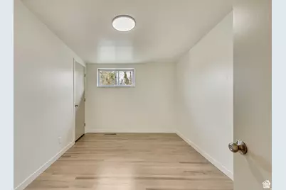 850 N 744 E, Ogden, UT 84404 - Photo 21