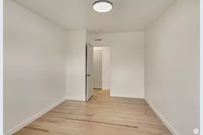 850 N 744 E, Ogden, UT 84404 - Photo 19