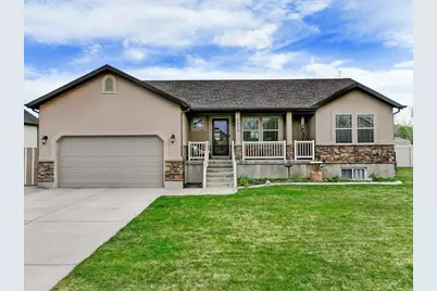 2679 W 2500 N, Clinton, UT 84015 - Photo 1