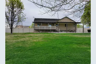 2679 W 2500 N, Clinton, UT 84015 - Photo 33