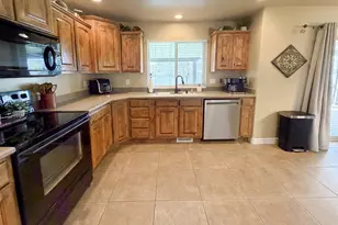 2679 W 2500 N, Clinton, UT 84015 - Photo 7