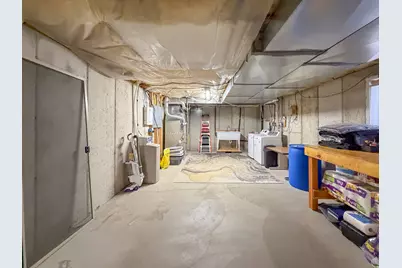 2679 W 2500 N, Clinton, UT 84015 - Photo 23