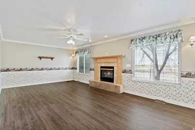 1743 N 400 W, North Ogden, UT 84414 - Photo 9