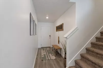 282 N Starboard Dr, Saratoga Springs, UT 84045 - Photo 3