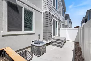 282 N Starboard Dr, Saratoga Springs, UT 84045 - Photo 23