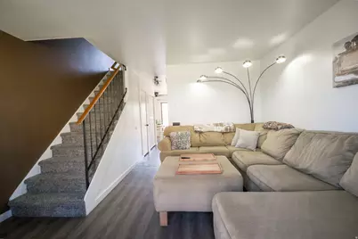 1200 N 100 W #43 W, Vernal, UT 84078 - Photo 3