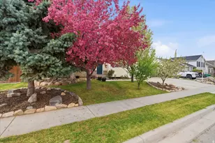 944 S 740 W, Lehi, UT 84043 - Photo 3