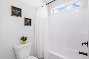 4764 N Gunsight Peak Dr, Eagle Mountain, UT 84005 - Photo 21