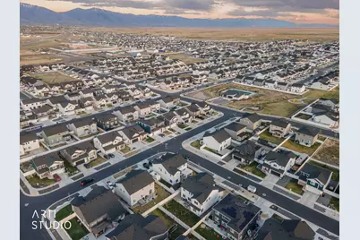 2608 W 2960 S, Syracuse, UT 84075 - Photo 53