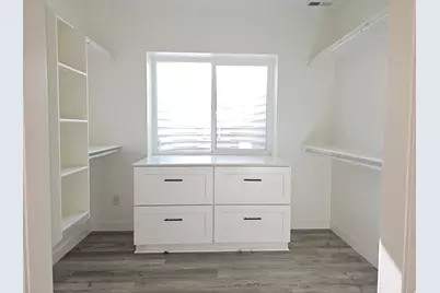 2422 S Blue Water Ln, Saratoga Springs, UT 84045 - Photo 31