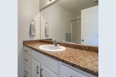 124 Birmingham Ln, North Salt Lake, UT 84054 - Photo 15