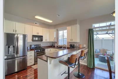 124 Birmingham Ln, North Salt Lake, UT 84054 - Photo 7