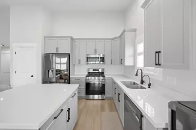 712 W 660 S, Tooele, UT 84074 - Photo 5