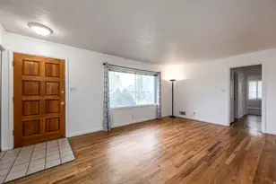 138 W 5818 S, Murray, UT 84107 - Photo 9