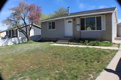 3967 S 6865 W, West Valley, UT 84128 - Photo 33