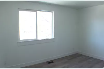 3967 S 6865 W, West Valley, UT 84128 - Photo 15