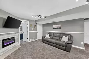 1135 E 5100 S, South Ogden, UT 84403 - Photo 25