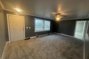 710 Ash St, Wellington, UT 84542 - Photo 3