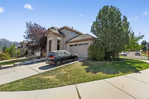 1870 E Oak Bend Dr S, Draper, UT 84020 - Photo 3