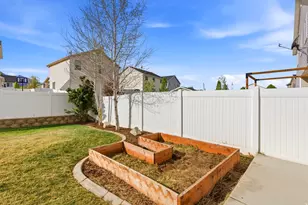 71 W 860 N, Santaquin, UT 84655 - Photo 13