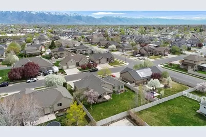 1872 S 2265 W, Syracuse, UT 84075 - Photo 41