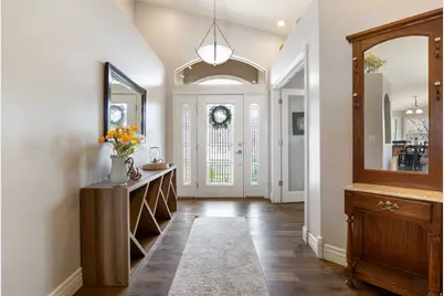 1872 S 2265 W, Syracuse, UT 84075 - Photo 5