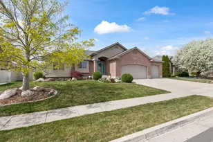 1872 S 2265 W, Syracuse, UT 84075 - Photo 3